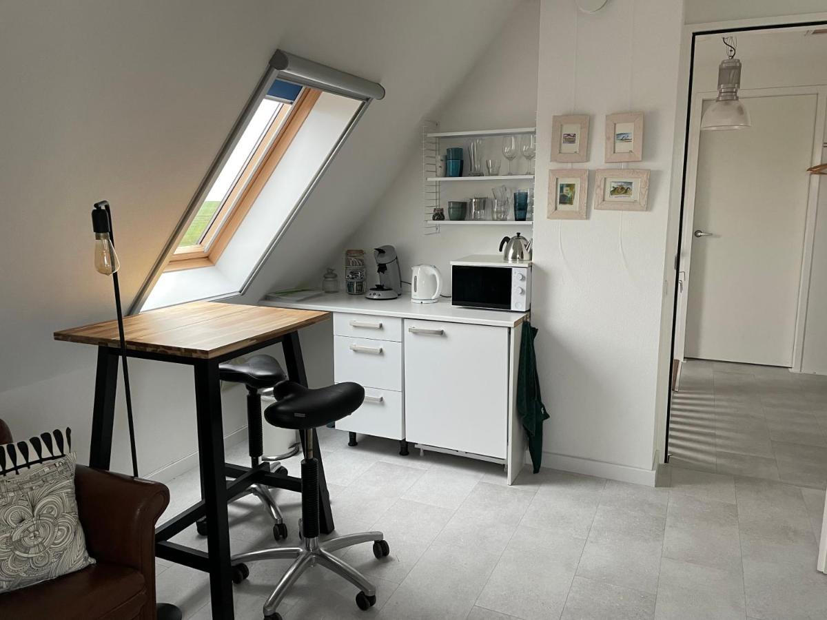 Bed and Breakfast Vrijplaats Oosterend  Экстерьер фото