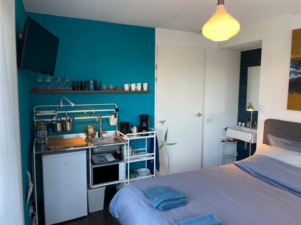 Bed and Breakfast Vrijplaats Oosterend  Экстерьер фото